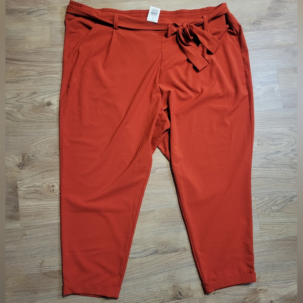 Nwt Torrid cigarette pants tie front brick red plus size 4x 26
